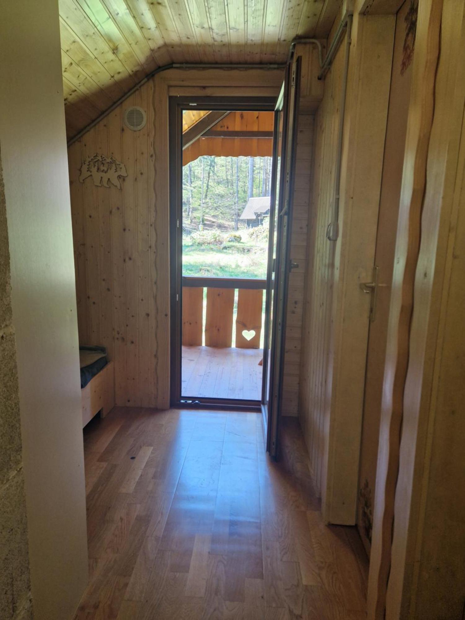 Koca V Gozdu, Forest House Near Bled Exterior foto